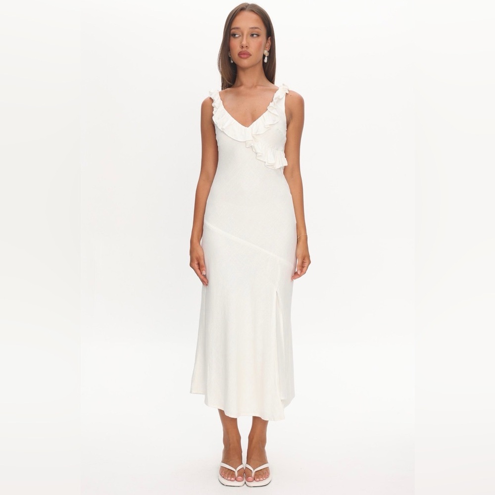 Selfie Leslie White Backless Ruffle Dress